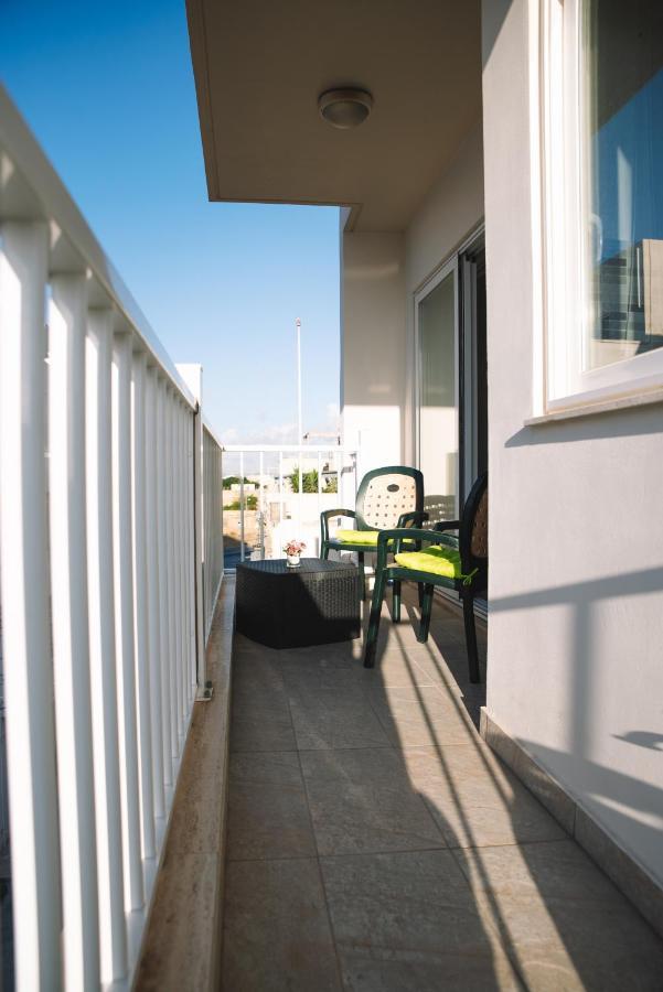 Modern 3 Bedroom With Ac Apartment Żabbar Exterior foto